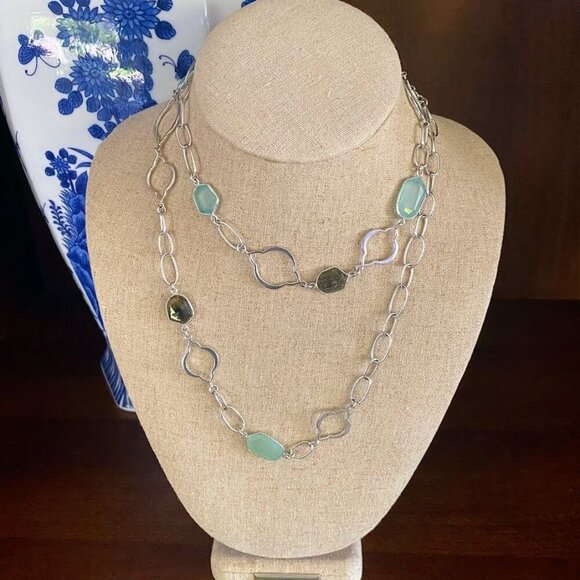 Stella & Dot SILVER Arabesque Labradorite Link Necklace - Picture 5 of 8